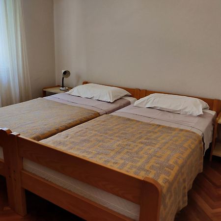 Apartments Vili 우마그 외부 사진